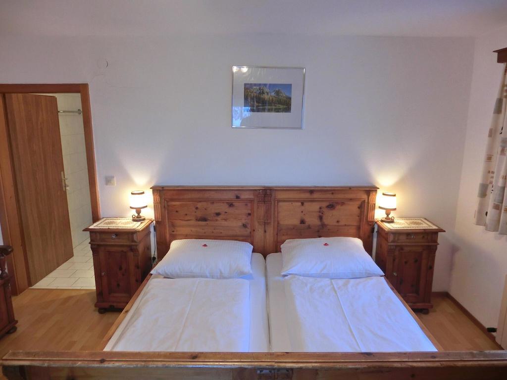 Buchauer-Tirol / Landhaus Buchauer Тирзее Стая снимка