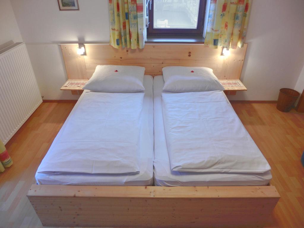 Buchauer-Tirol / Landhaus Buchauer Тирзее Стая снимка